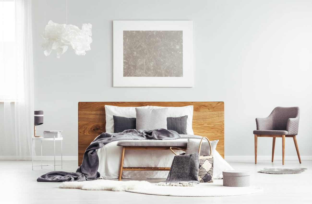 grey-modern-bedroom-interior-PWF8D2H